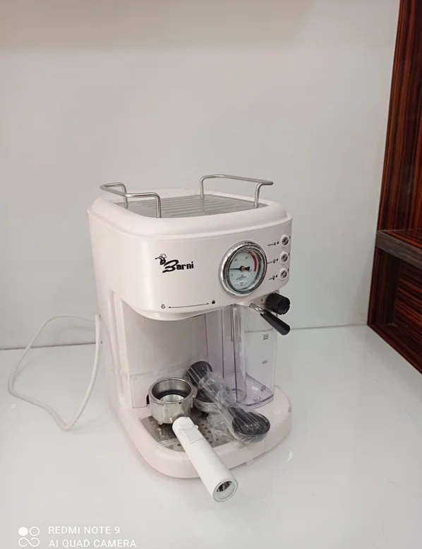 اسپرسوساز نیمه اتوماتیک بارنی BR7020