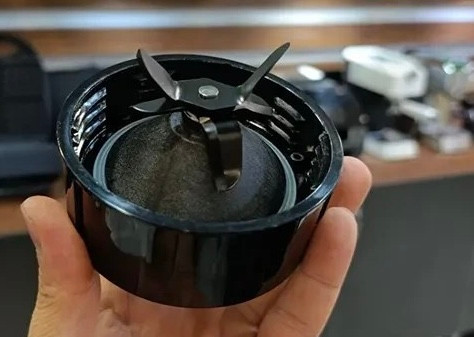مخلوط کن گریمن مدل GR-TBL526 ظرفیت ۱.۸ لیتر با کاسه شیشه