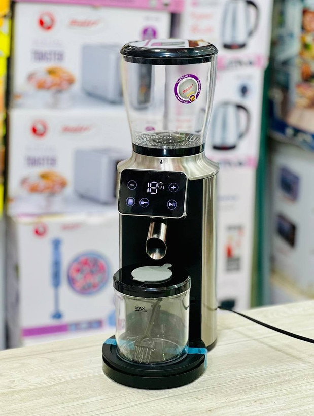 آسیاب قهوه مایر مدل MR-4145 با صفحه نمایش لمسی و توان ۳۰۰ وات