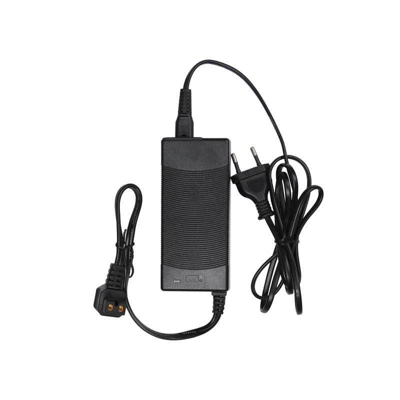 یخچال فریزر خودرو ایستکول مدل TM-4040-DC