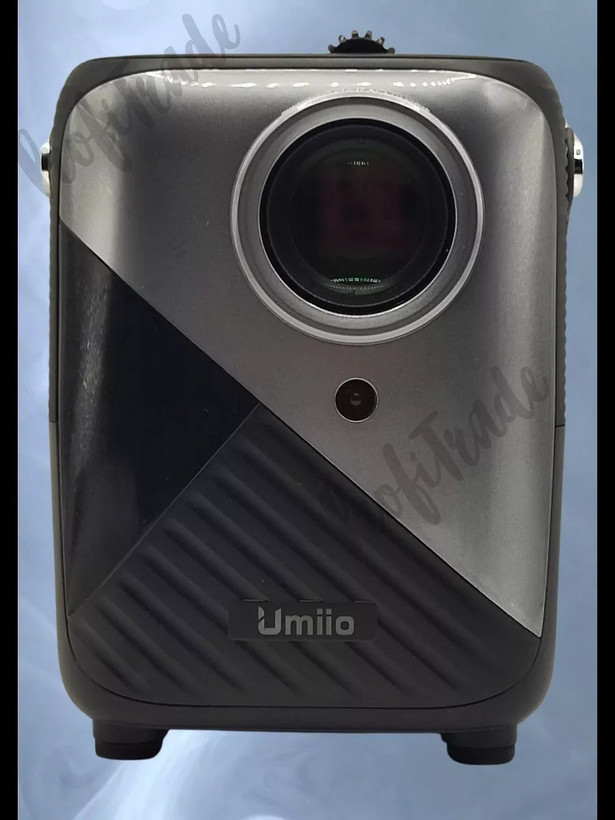 ویدئو پروژکتور Umiio مدل Q3 Pro کیفیت تصویر XGA با شدت نور ۳۶۰ لومن